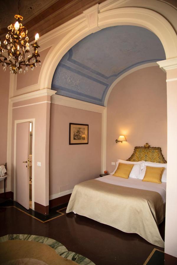 Hotel Palazzo Guadagni Florença Exterior foto